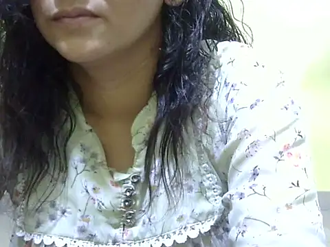 Your cutiepie  online show from October 2025 05:37:01 PM