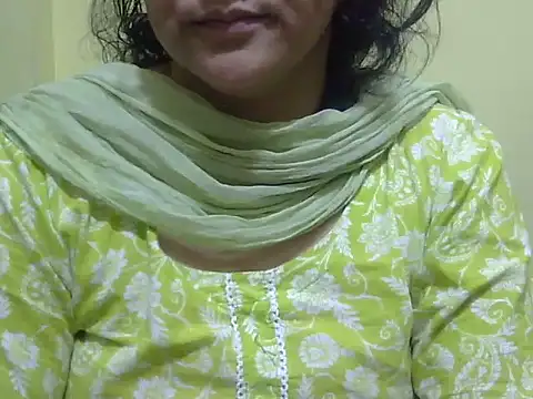 Your cutiepie  online show from March 2026 06:47:02 PM