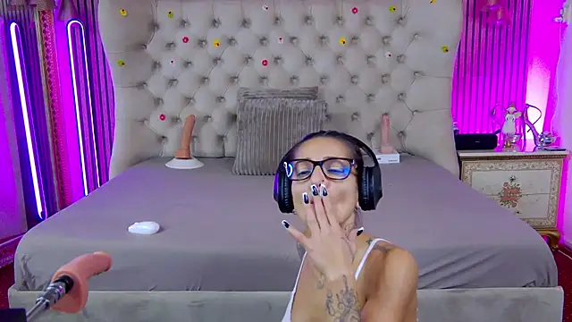 PlayfulShow online show from October 2025 08:47:01 AM