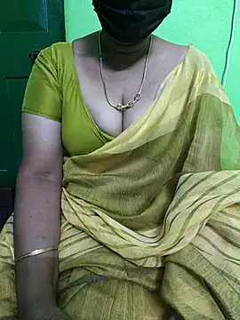 Snapshot of niiveditha chatting on March 2025 05:10:02 PM niiveditha online show from March 2025 05:10:02 PM