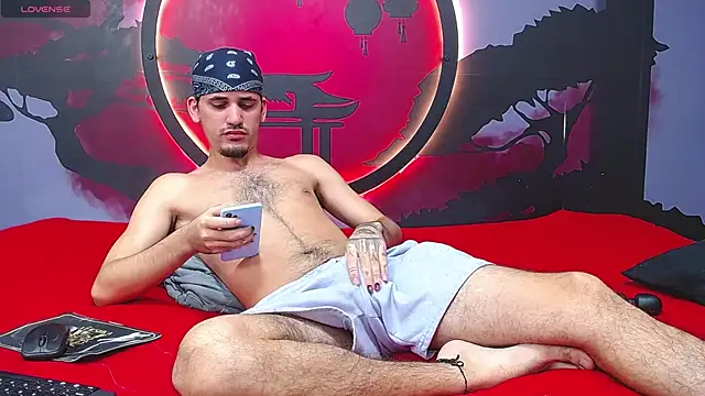 Dirty Kingg online show from November 2025 08:11:02 PM