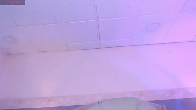 Snapshot of Emerald_gh chatting on September 2025 10:46:01 PM Emerald gh online show from September 2025 10:46:01 PM