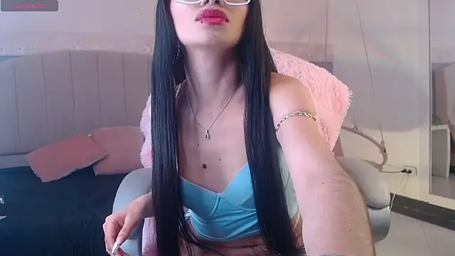 Snapshot of Emerald_gh chatting on December 2025 03:45:02 AM Emerald gh online show from December 2025 03:45:02 AM