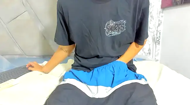 Snapshot of LucioDelDuque chatting on February 2025 03:45:01 AM LucioDelDuque online show from February 2025 03:45:01 AM