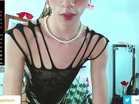 Snapshot of imcleo_xoxo chatting on February 2025 12:05:01 AM imcleo xoxo online show from February 2025 12:05:01 AM