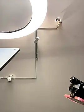 Dulce  Boyd online show from September 2025 01:59:02 PM