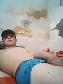 Snapshot of shuelldin chatting on February 2025 06:10:02 AM shuelldin online show from February 2025 06:10:02 AM