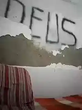 Snapshot of shuelldin chatting on March 2025 05:35:02 PM shuelldin online show from March 2025 05:35:02 PM