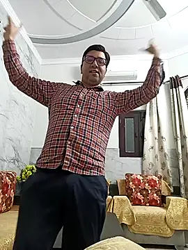 innocentboy1987 online show from March 2025 11:42:01 AM