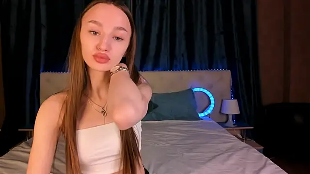 miiss  lulu online show from March 2025 01:05:02 AM