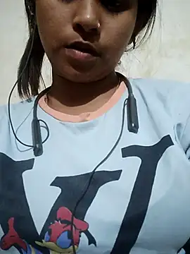 Snapshot of Shivani-Star chatting on March 2025 05:45:01 PM Shivani-Star online show from March 2025 05:45:01 PM