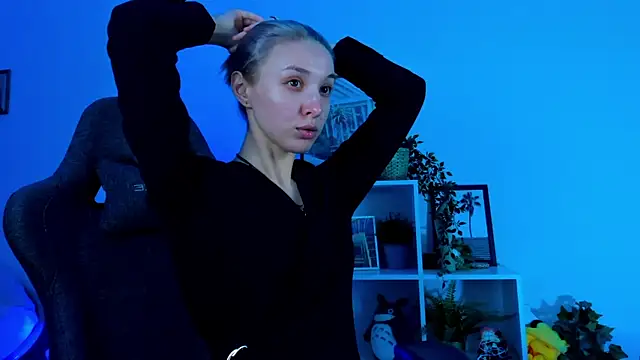 PhilippaAdamas online show from February 2025 02:43:01 PM