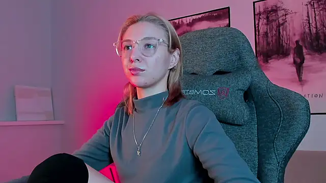 PhilippaAdamas online show from February 2025 05:44:02 AM