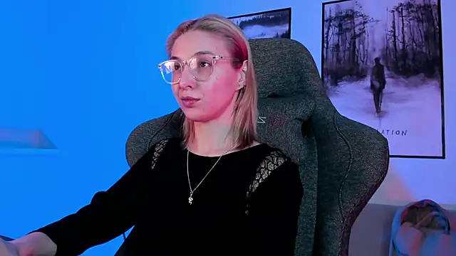 PhilippaAdamas online show from March 2025 08:52:02 AM