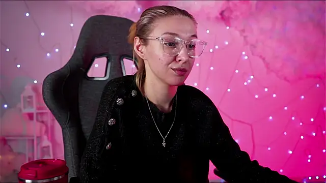 PhilippaAdamas online show from March 2025 05:49:02 AM