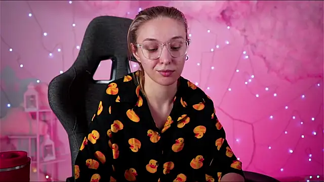 PhilippaAdamas online show from March 2025 08:55:01 AM