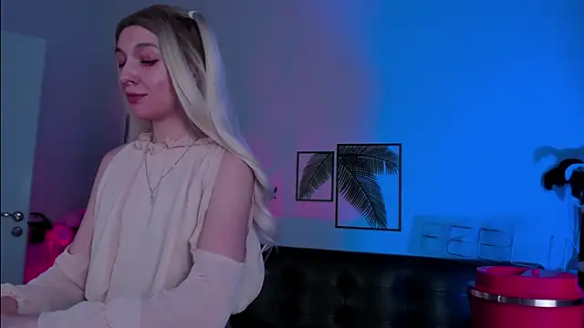 PhilippaAdamas online show from March 2025 02:38:02 AM