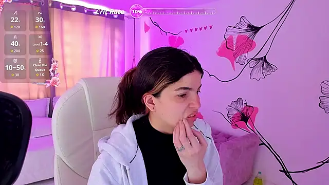 Isabela Fiorelli online show from June 2026 01:38:02 PM