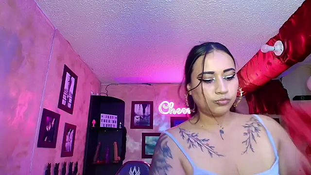 cherryy bombshelll online show from September 2025 04:51:01 PM