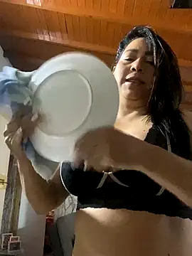 Snapshot of Michelle__taylor chatting on October 2025 03:35:02 PM Michelle taylor online show from October 2025 03:35:02 PM