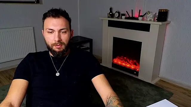 Snapshot of JamieNoxus chatting on November 2025 06:33:01 AM JamieNoxus online show from November 2025 06:33:01 AM