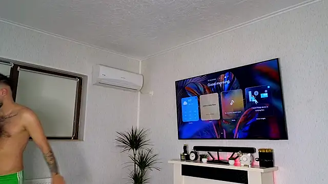 Snapshot of JamieNoxus chatting on November 2025 07:13:02 AM JamieNoxus online show from November 2025 07:13:02 AM