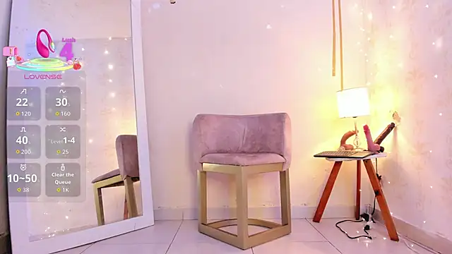 Emylyjonhs online show from November 2025 11:49:02 PM