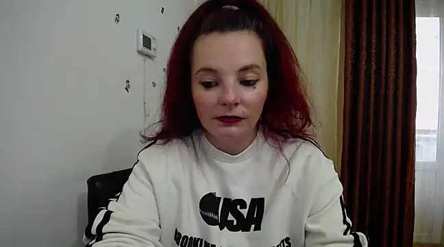 Snapshot of caty33 chatting on February 2025 01:10:02 PM caty33 online show from February 2025 01:10:02 PM