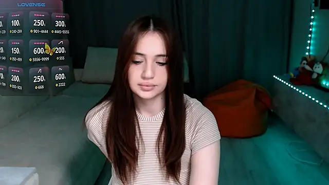 Snapshot of Lea_Atreides chatting on November 2025 05:28:02 AM Lea Atreides online show from November 2025 05:28:02 AM