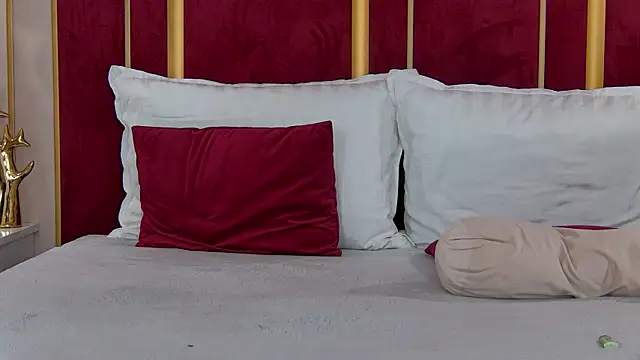 Snapshot of ChloeSins_ chatting on February 2025 08:37:01 AM ChloeSins online show from February 2025 08:37:01 AM