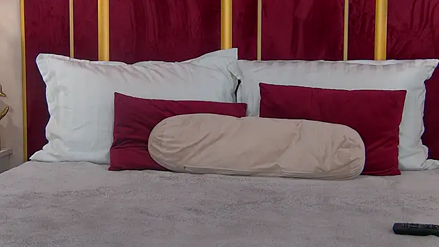 Snapshot of ChloeSins_ chatting on February 2025 08:10:01 AM ChloeSins online show from February 2025 08:10:01 AM