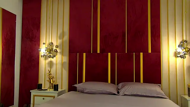 Snapshot of ChloeSins_ chatting on September 2025 03:39:02 AM ChloeSins online show from September 2025 03:39:02 AM