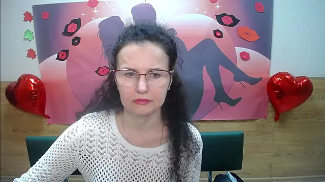 Miroslava Happi online show from October 2025 05:59:02 AM