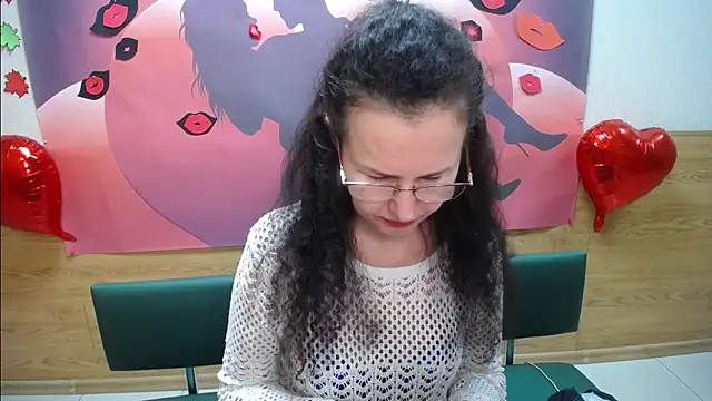 Miroslava Happi online show from October 2025 06:36:02 AM