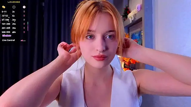 Hisoka akerley online show from November 2025 06:19:01 PM