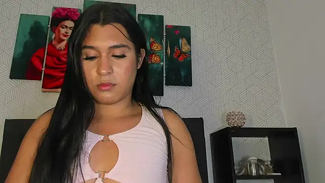 Selena fox7 online show from October 2025 04:57:01 AM