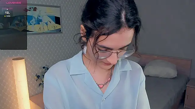 AftonEdgin online show from February 2025 05:46:02 PM