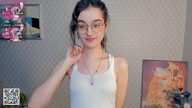 AftonEdgin online show from March 2025 08:09:02 PM