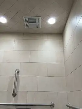 Snapshot of SIXKING7410 chatting on February 2026 11:07:01 AM SIXKING7410 online show from February 2026 11:07:01 AM