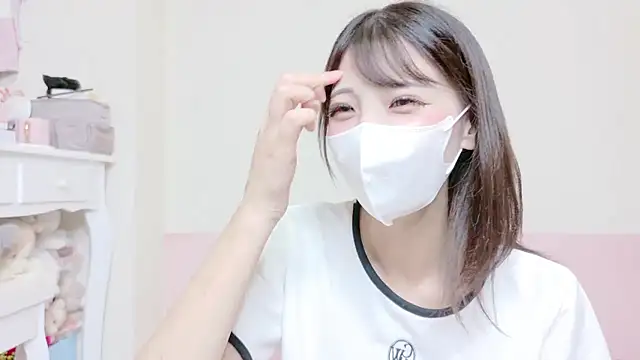 -nyanko- online show from October 2025 04:29:02 PM