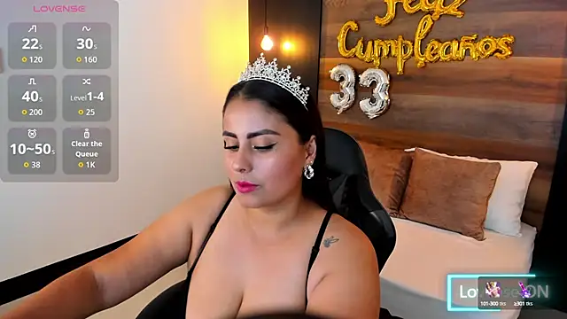 Snapshot of sol_valeria chatting on September 2025 08:33:01 PM sol valeria online show from September 2025 08:33:01 PM