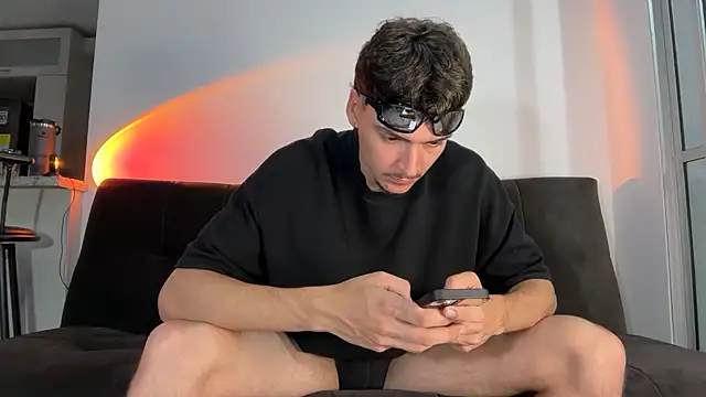 jacknoriz online show from September 2025 03:50:02 AM