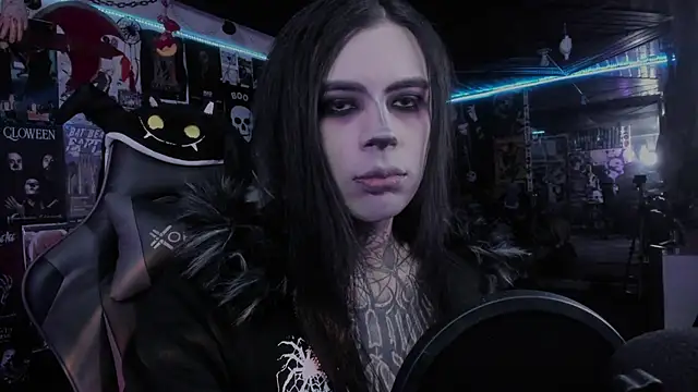 Snapshot of rotten_dreams chatting on September 2025 05:05:02 PM rotten dreams online show from September 2025 05:05:02 PM