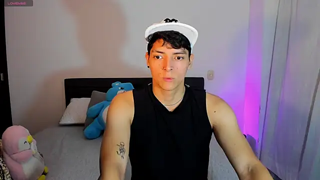 Snapshot of _JacobMiller__ chatting on October 2025 07:11:02 PM JacobMiller online show from October 2025 07:11:02 PM