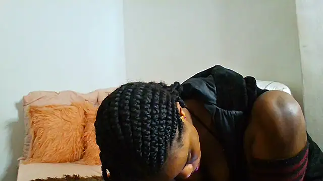 victora3 online show from October 2025 05:41:02 AM