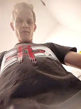 Snapshot of Kamilll94@xh chatting on November 2025 06:19:01 PM Kamilll94xh online show from November 2025 06:19:01 PM