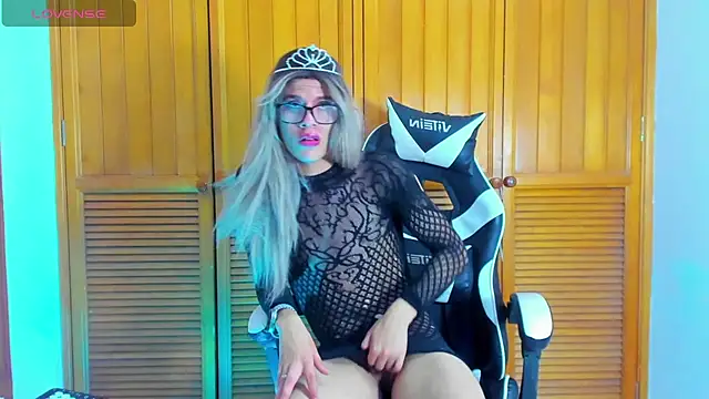 angel starxx online show from March 2025 03:35:01 PM