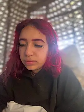 Scarlett-LS online show from March 2025 12:28:01 PM