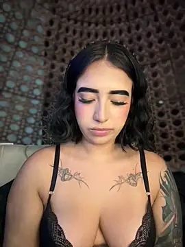 Scarlett-LS online show from October 2025 04:14:01 AM