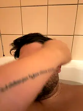 Sex-10-10 online show from October 2025 03:13:01 PM